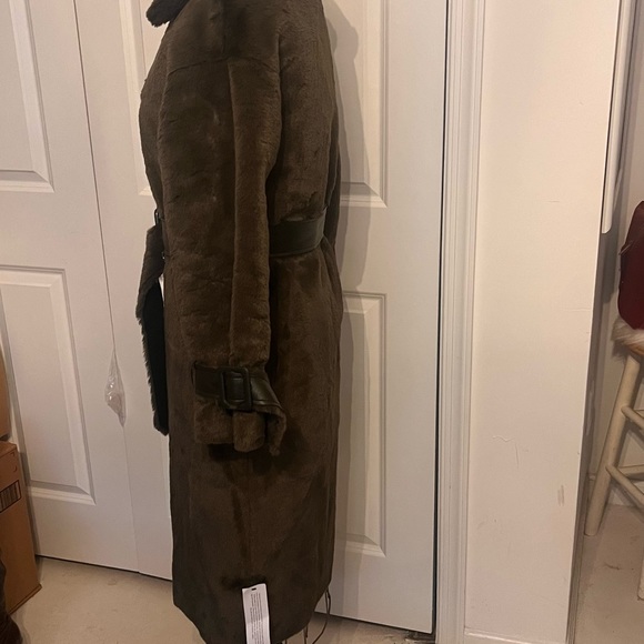 Top shop reversible borg coat 2 coats for the price of one!!! - Picture 3 of 7